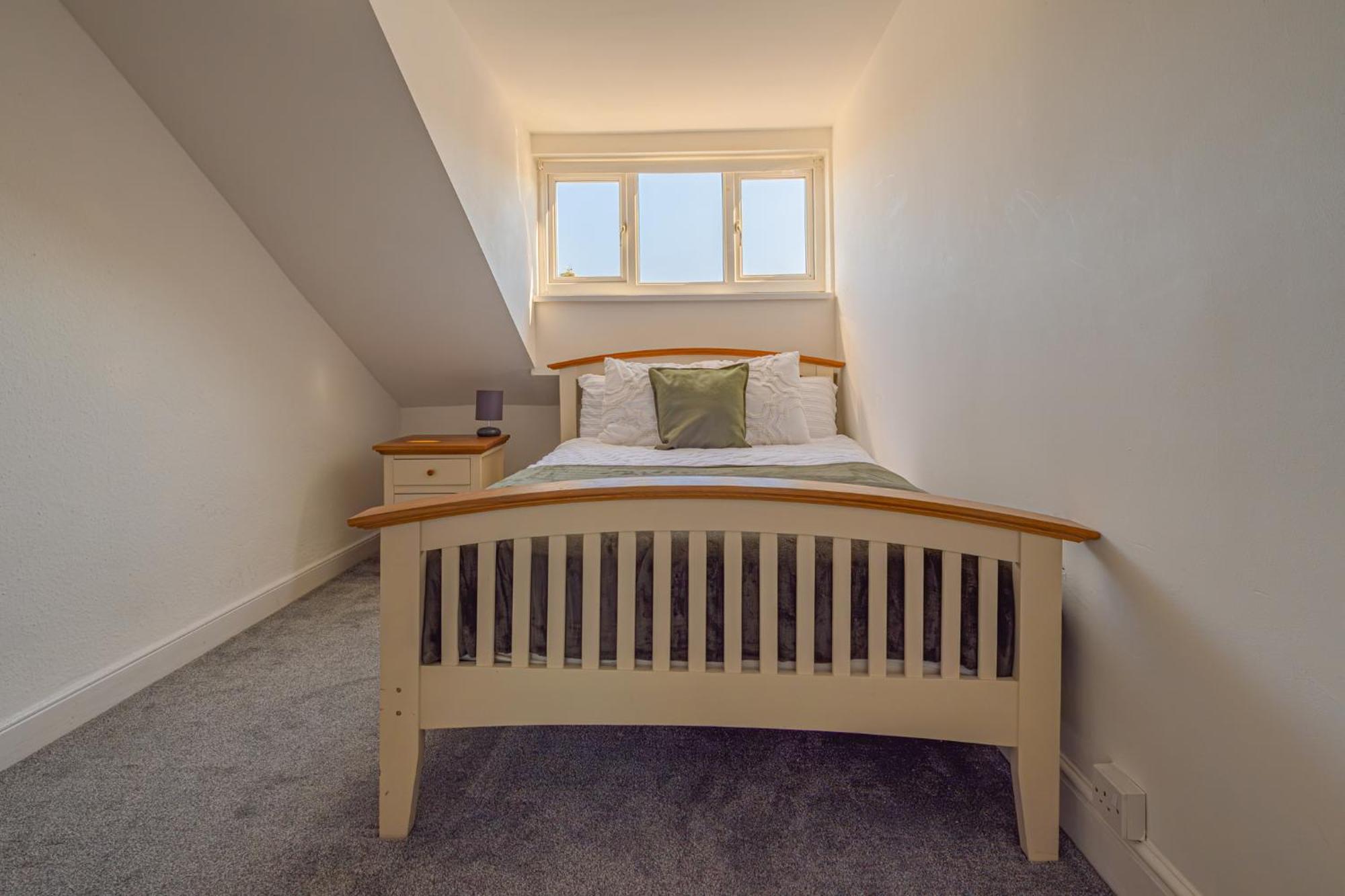 Castleview Coastal Comfort With 2 Parking Spaces Oystermouth Eksteriør billede