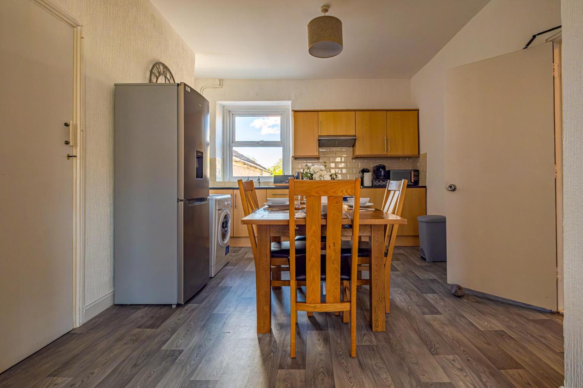 Castleview Coastal Comfort With 2 Parking Spaces Oystermouth Eksteriør billede