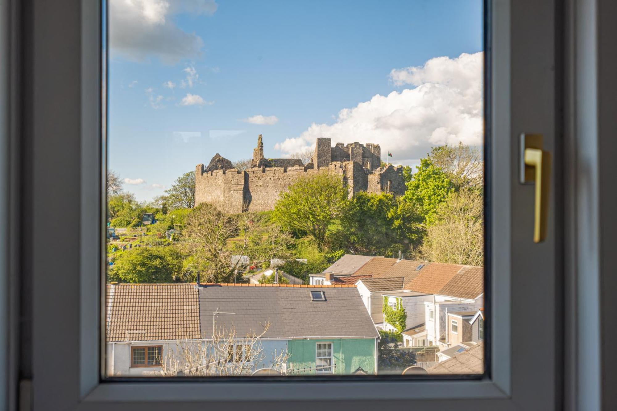 Castleview Coastal Comfort With 2 Parking Spaces Oystermouth Eksteriør billede